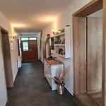 Haus Waldstein Kraxler Single דירה Weißenstadt